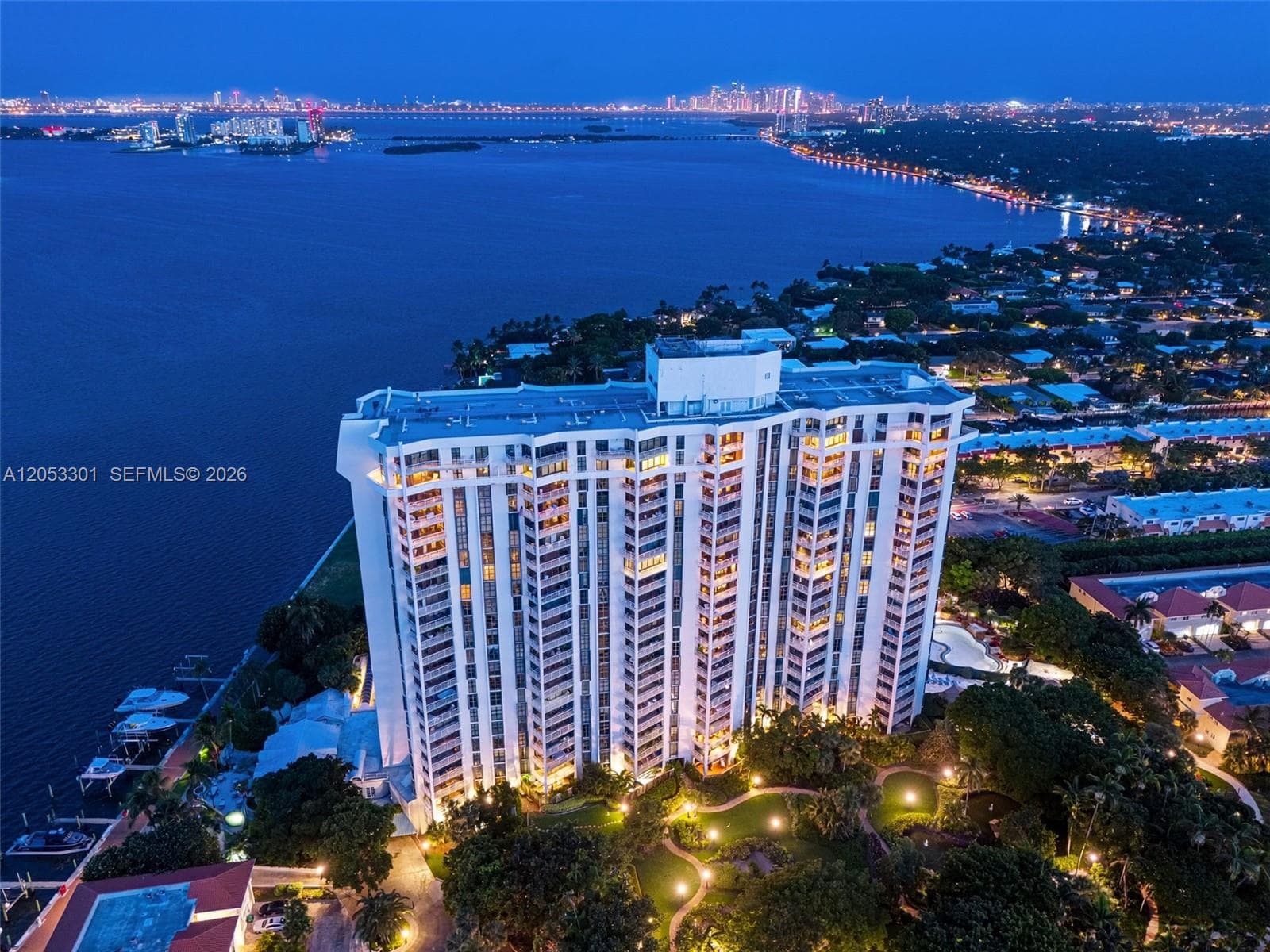 4000 Towerside Ter 1210 photo 25