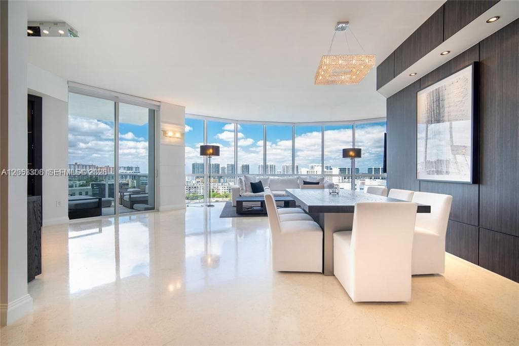 18101 Collins Ave 1101 photo 2