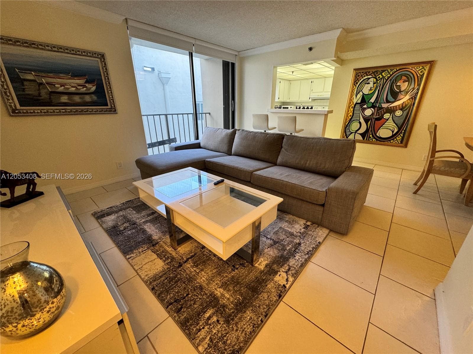 2625 Collins Ave 320 photo 3