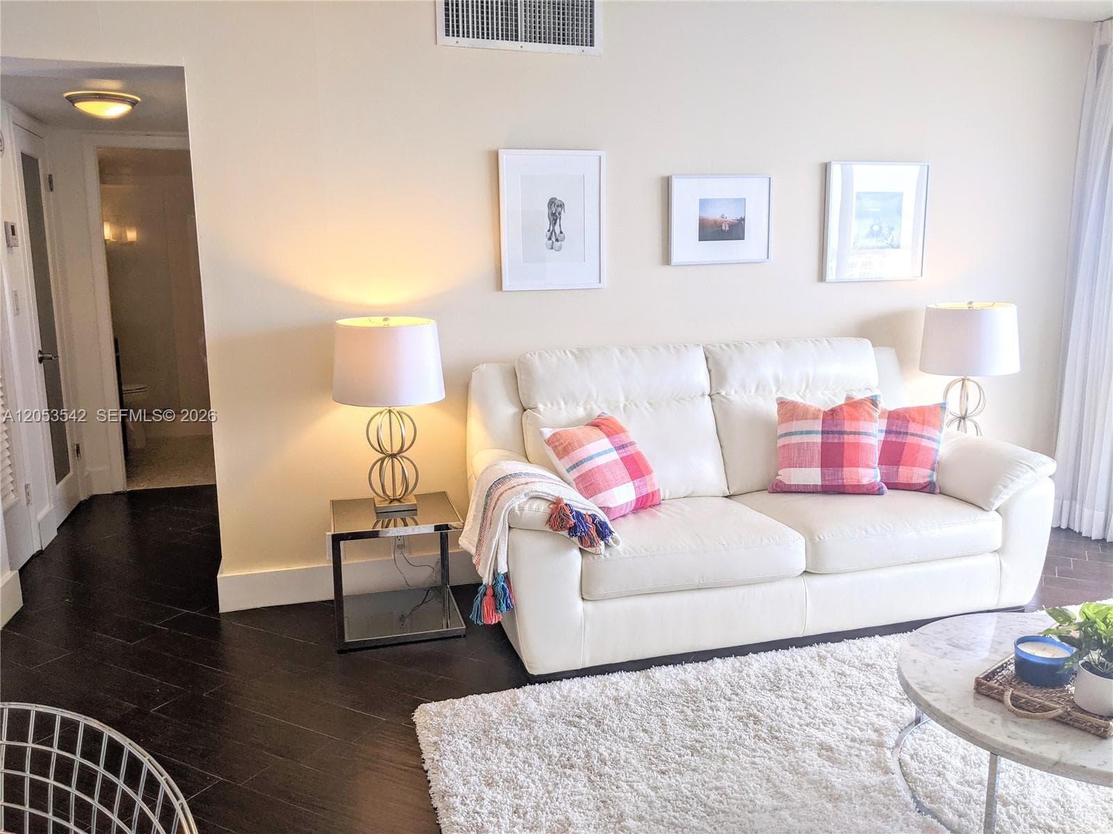 5 Island Ave 8K photo 3