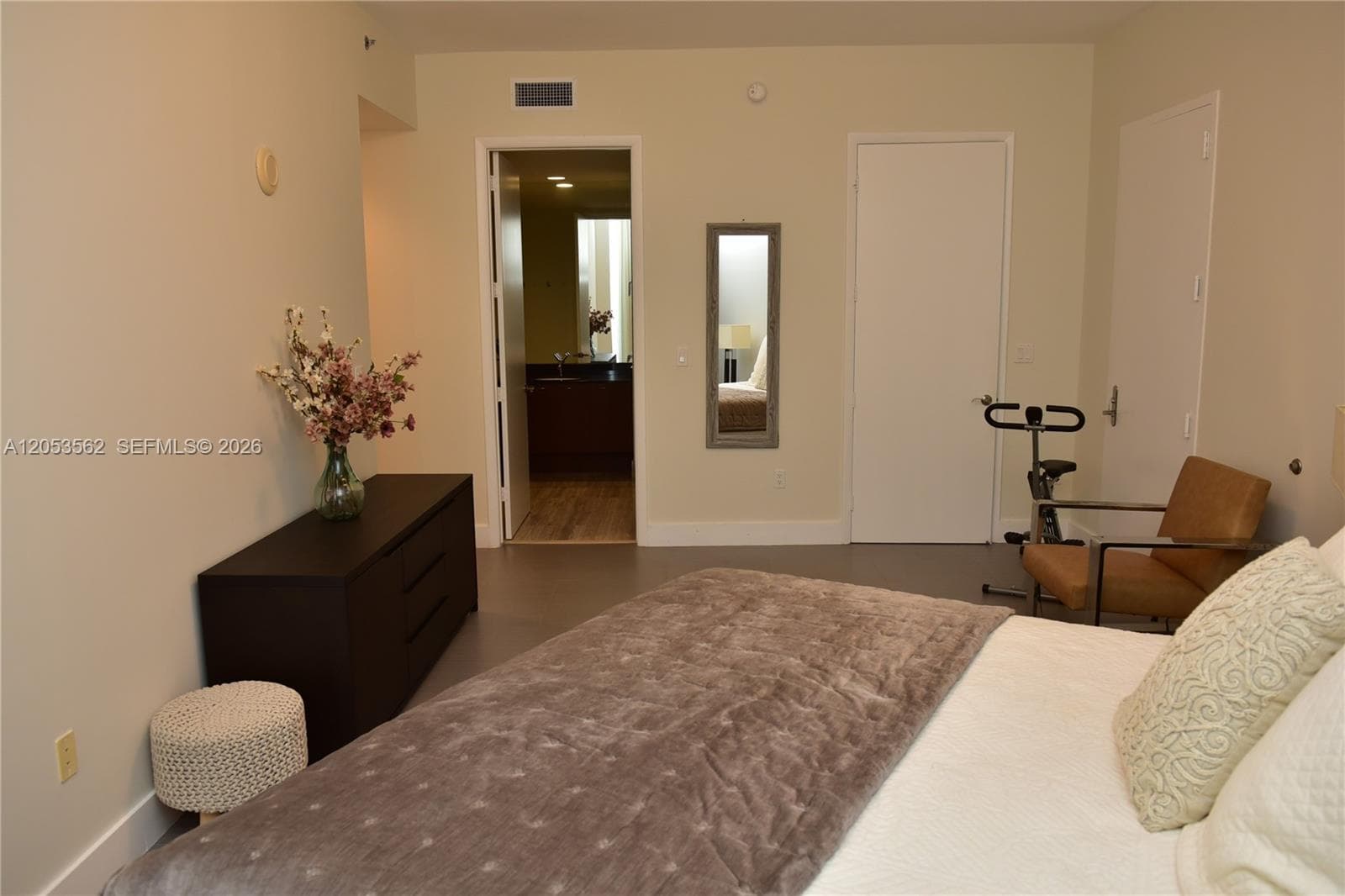 15811 Collins Ave 2905 photo 19