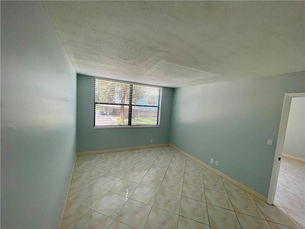 801 N OCEAN Boulevard 202 photo 11