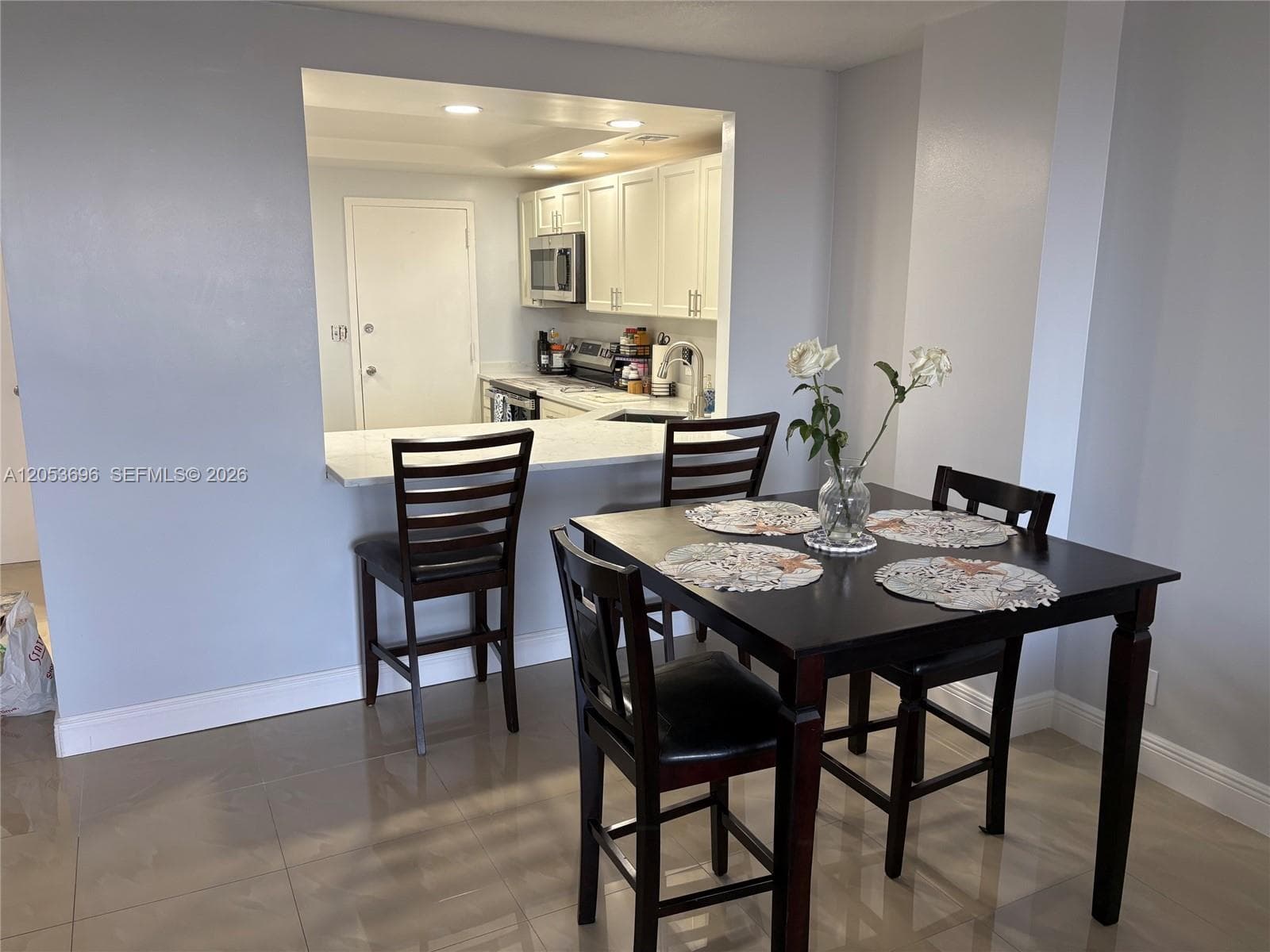 427 Golden Isles Dr 10D photo 3