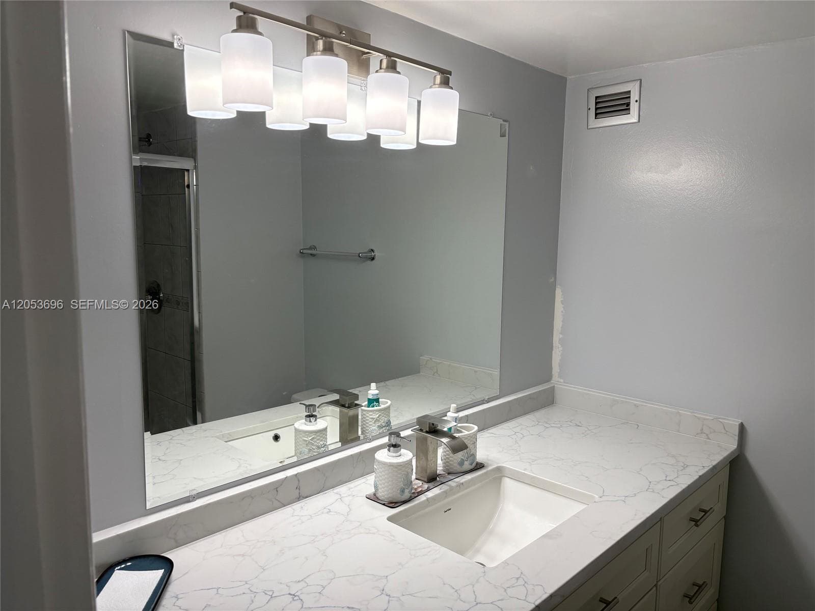 427 Golden Isles Dr 10D photo 14