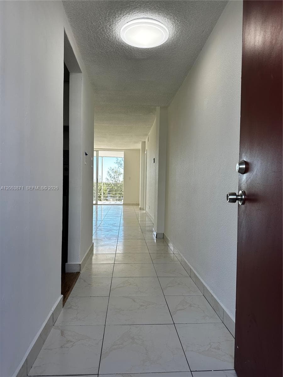 502 photo 4
