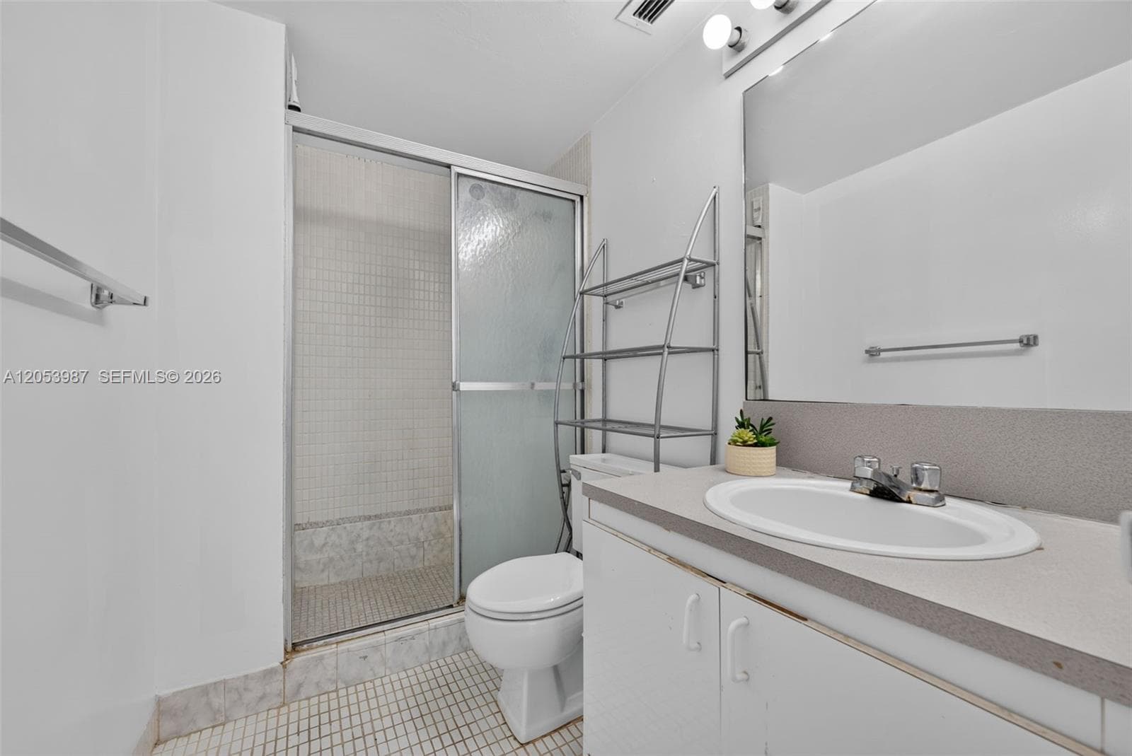 7441 Wayne Ave 8G photo 10