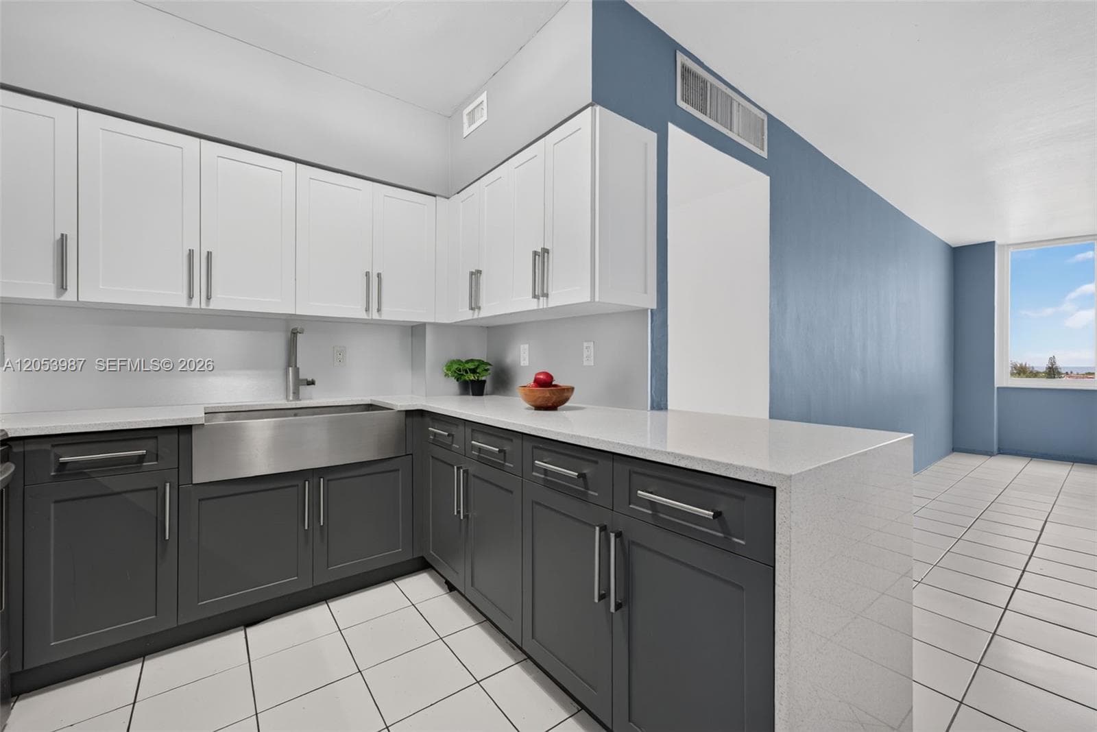 7441 Wayne Ave 8G photo 4