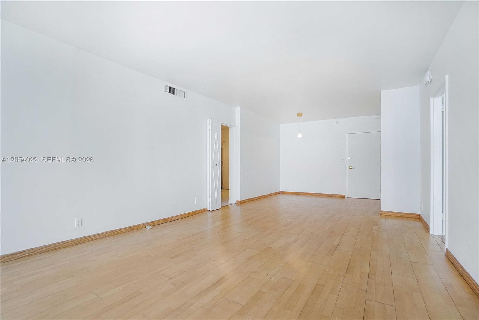 5700 Collins Ave 10C photo 6