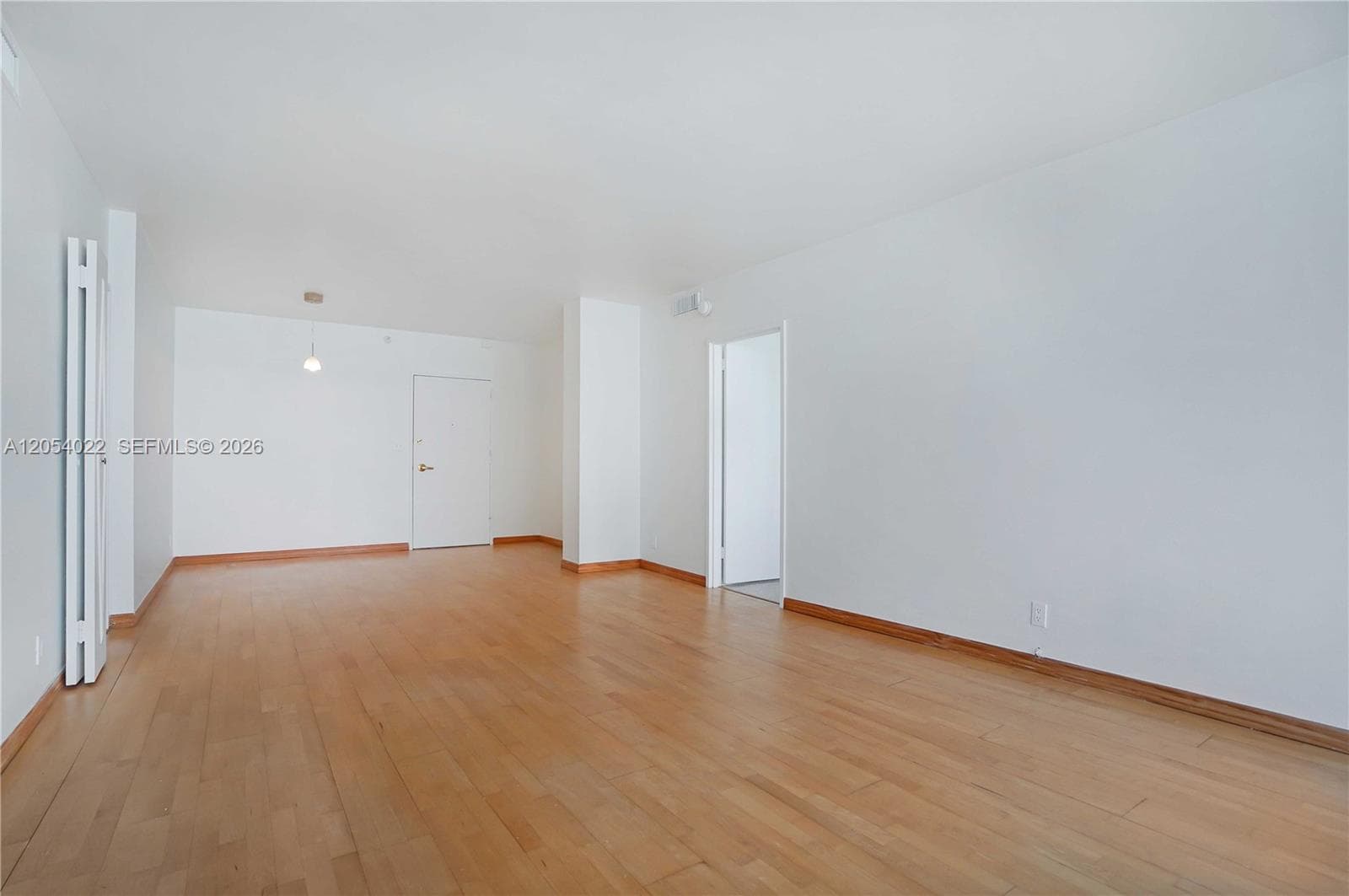 5700 Collins Ave 10C photo 7