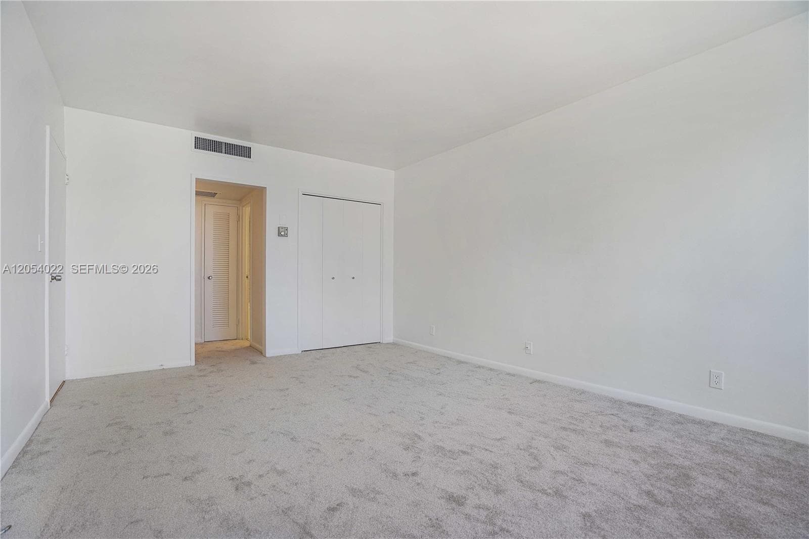 5700 Collins Ave 10C photo 14