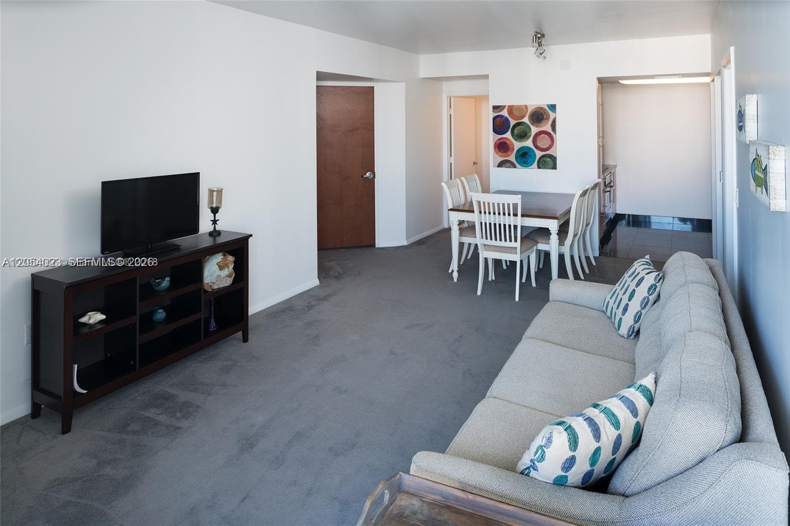 6365 Collins Ave 1811 photo 3