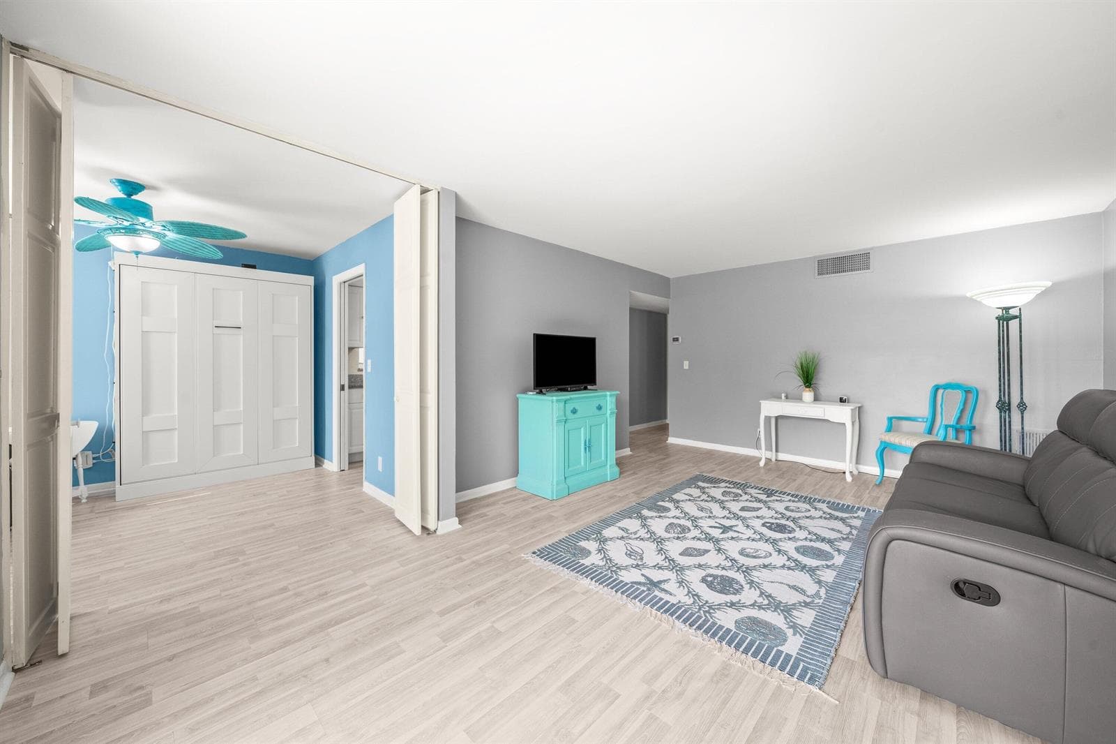 2525 Florida Boulevard 130 photo 5