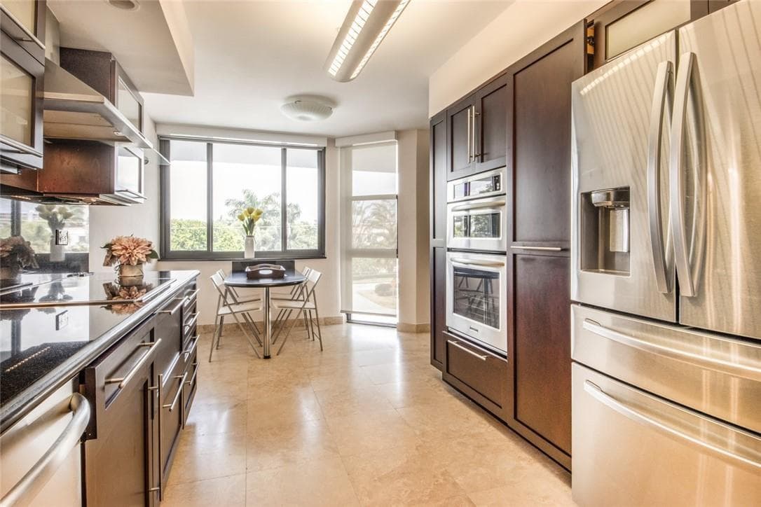 1800 S OCEAN Drive 407 photo 14