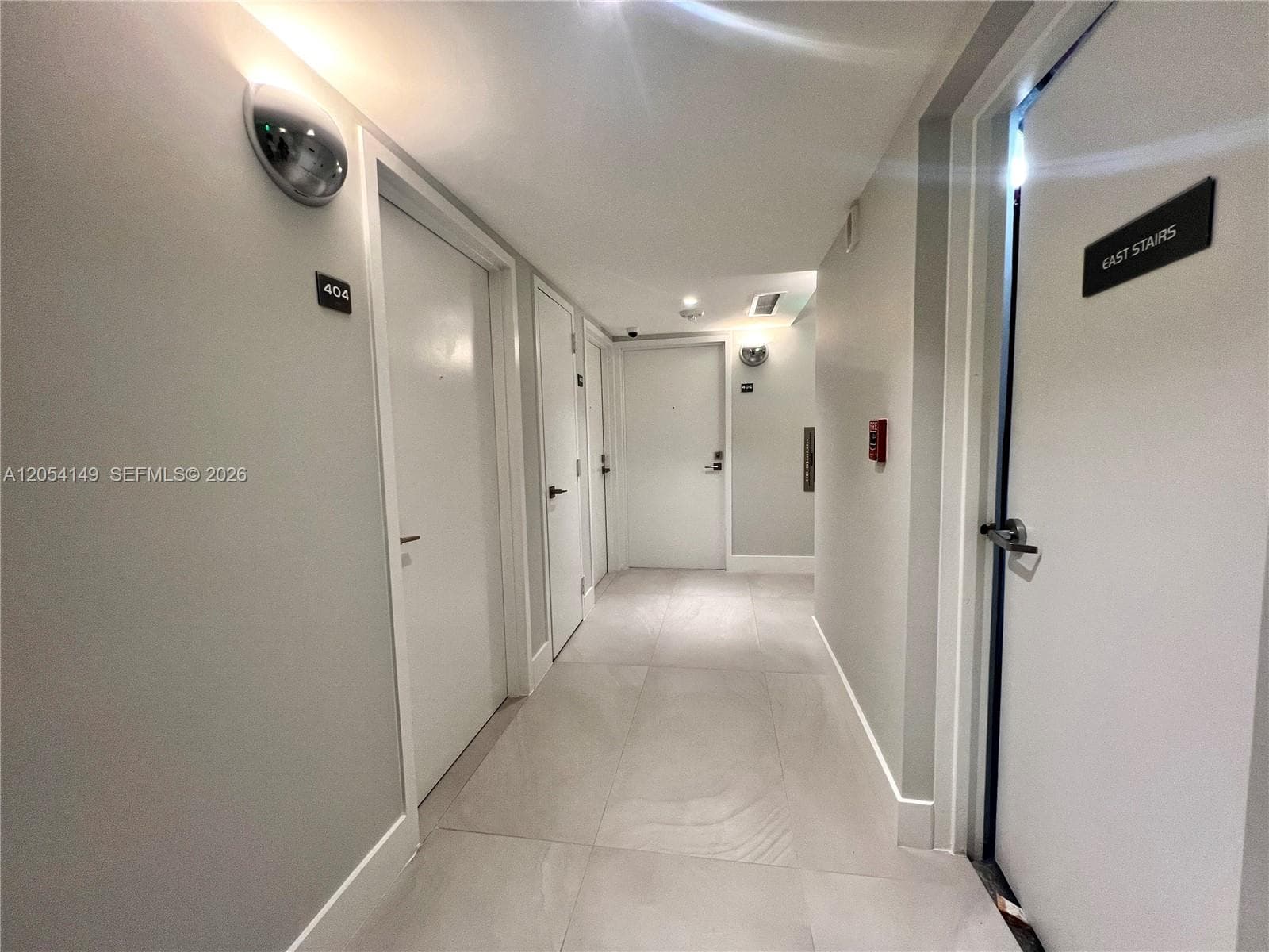 2457 Collins Ave 402 photo 20