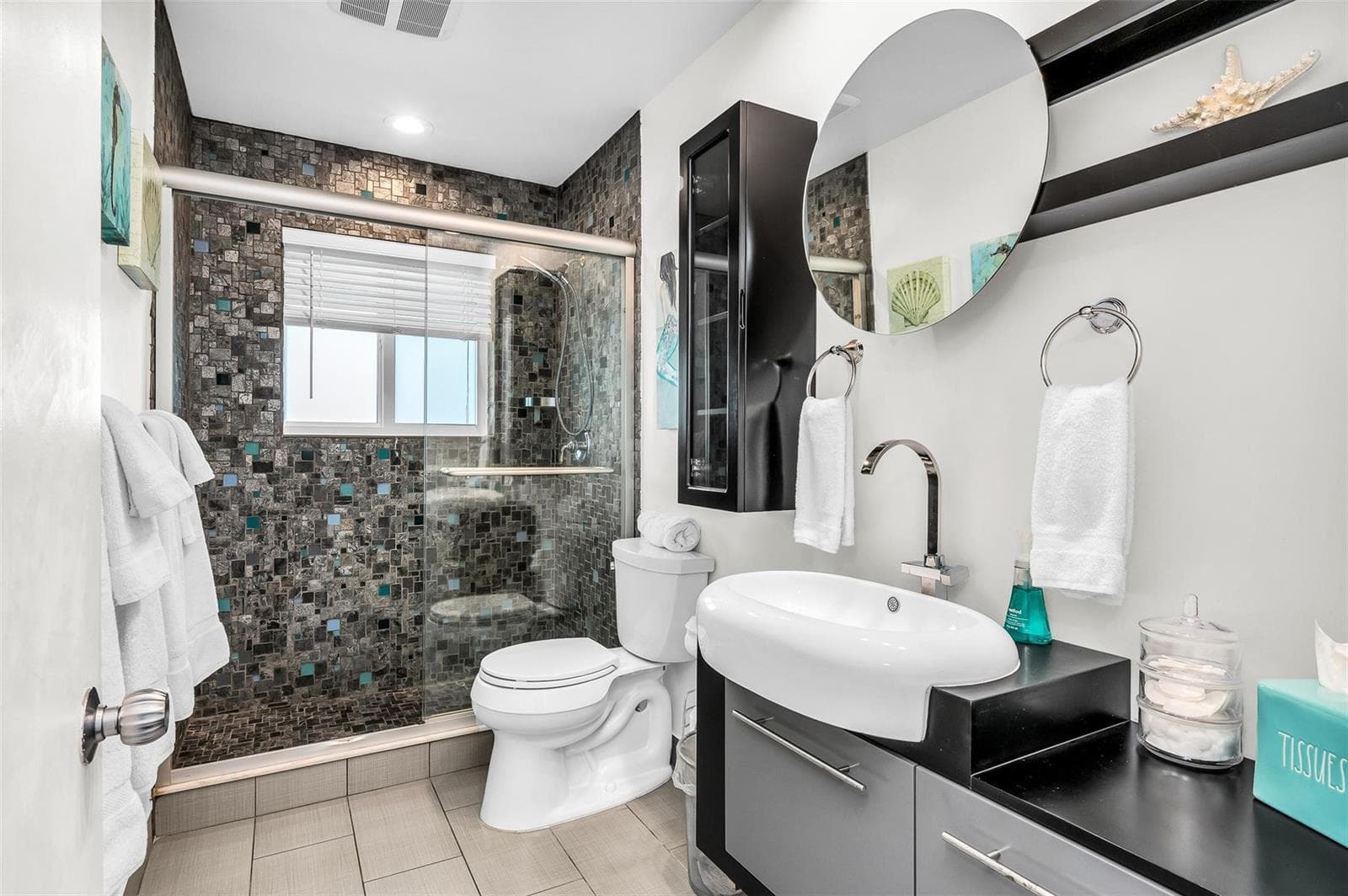 39 Castle Harbor Isle Drive photo 22