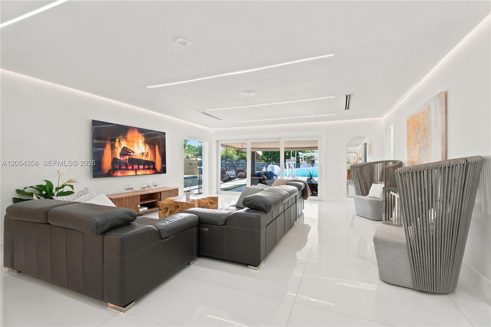 12930 Auralia Rd photo 6