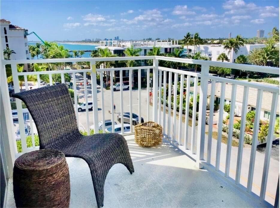 33 S OCEAN Avenue 501 photo 9