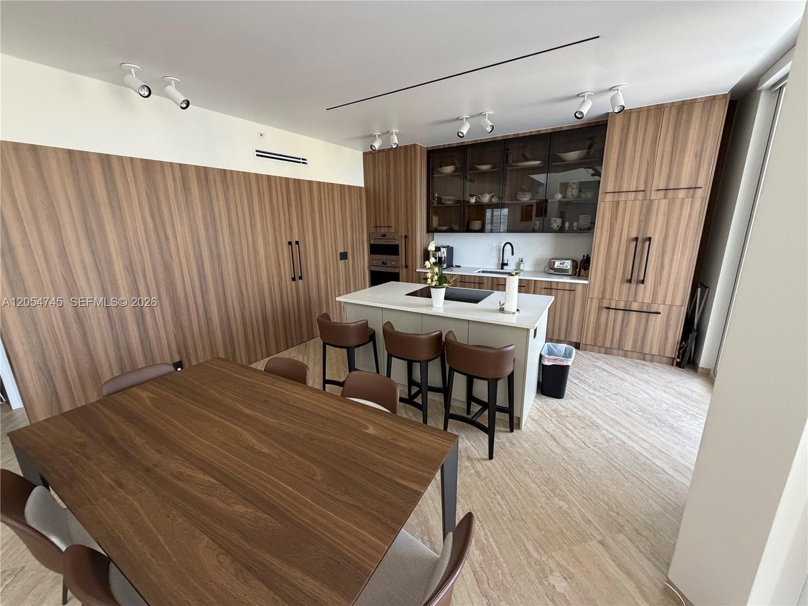 16425 Collins Ave OS18A photo 23