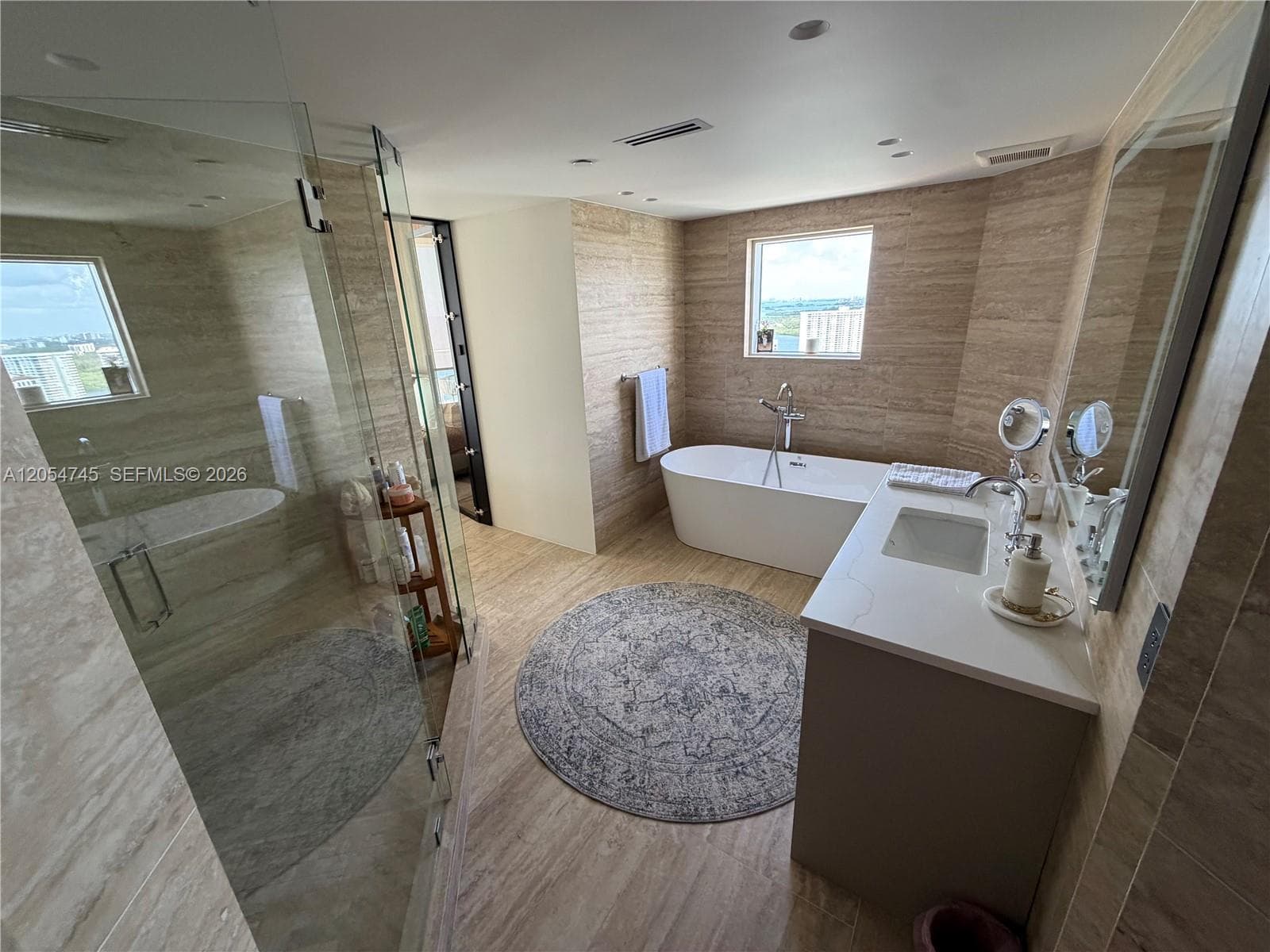 16425 Collins Ave OS18A photo 12