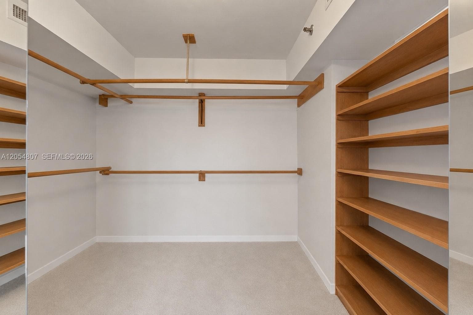 3600 Mystic Pointe Dr 1207 photo 14