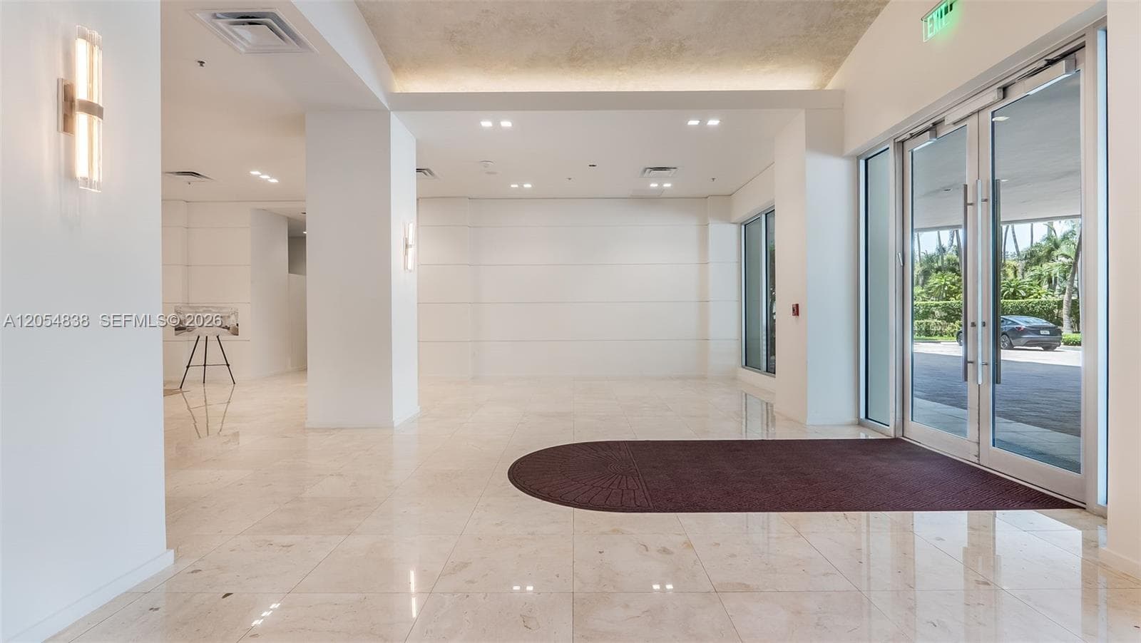 19380 Collins Ave 1423 photo 9