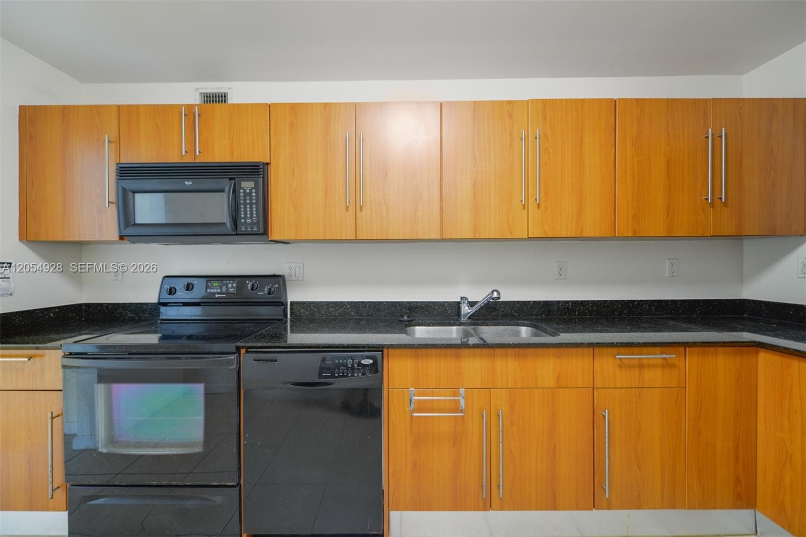 3001 S Ocean Dr 749 photo 8