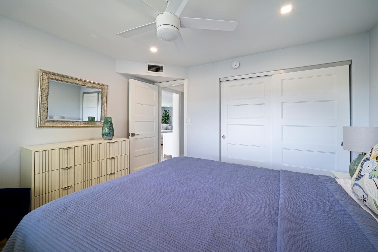 52 Yacht Club Drive 309 photo 17
