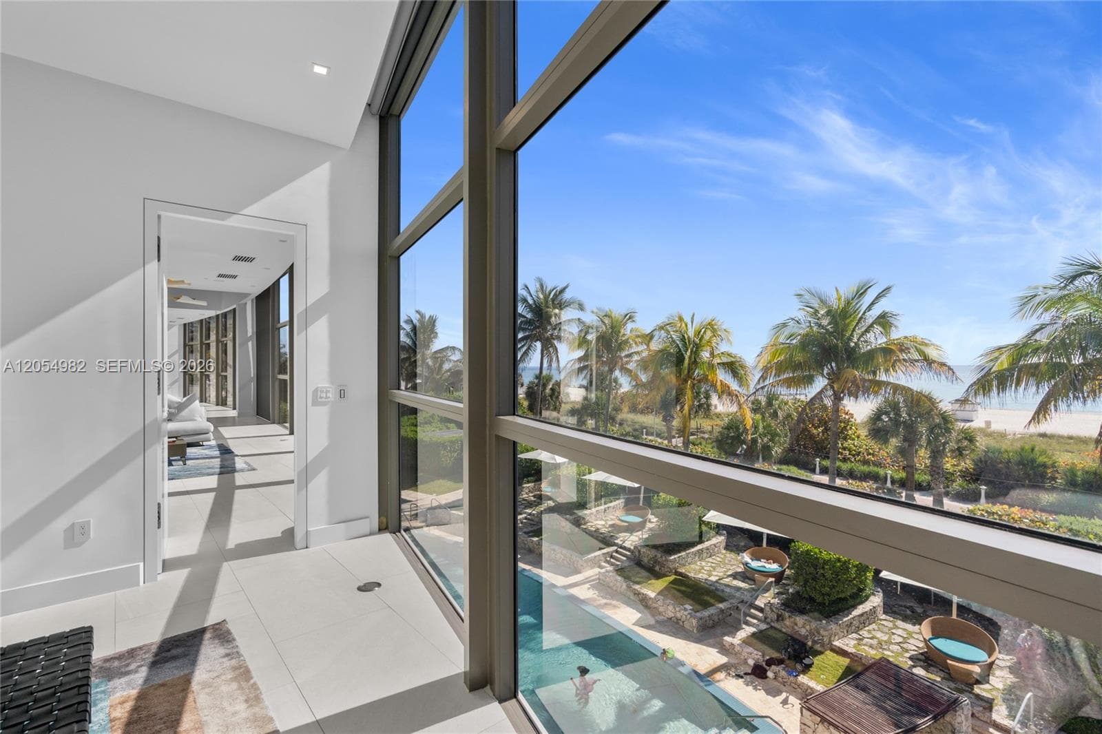 5875 Collins Ave 401 photo 16