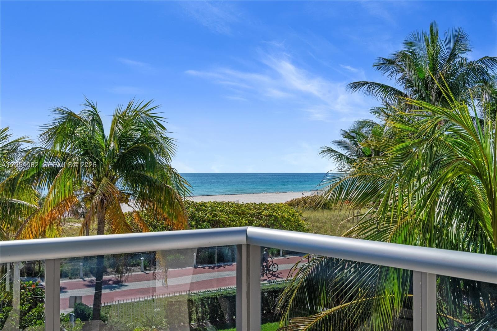 5875 Collins Ave 401 photo 20