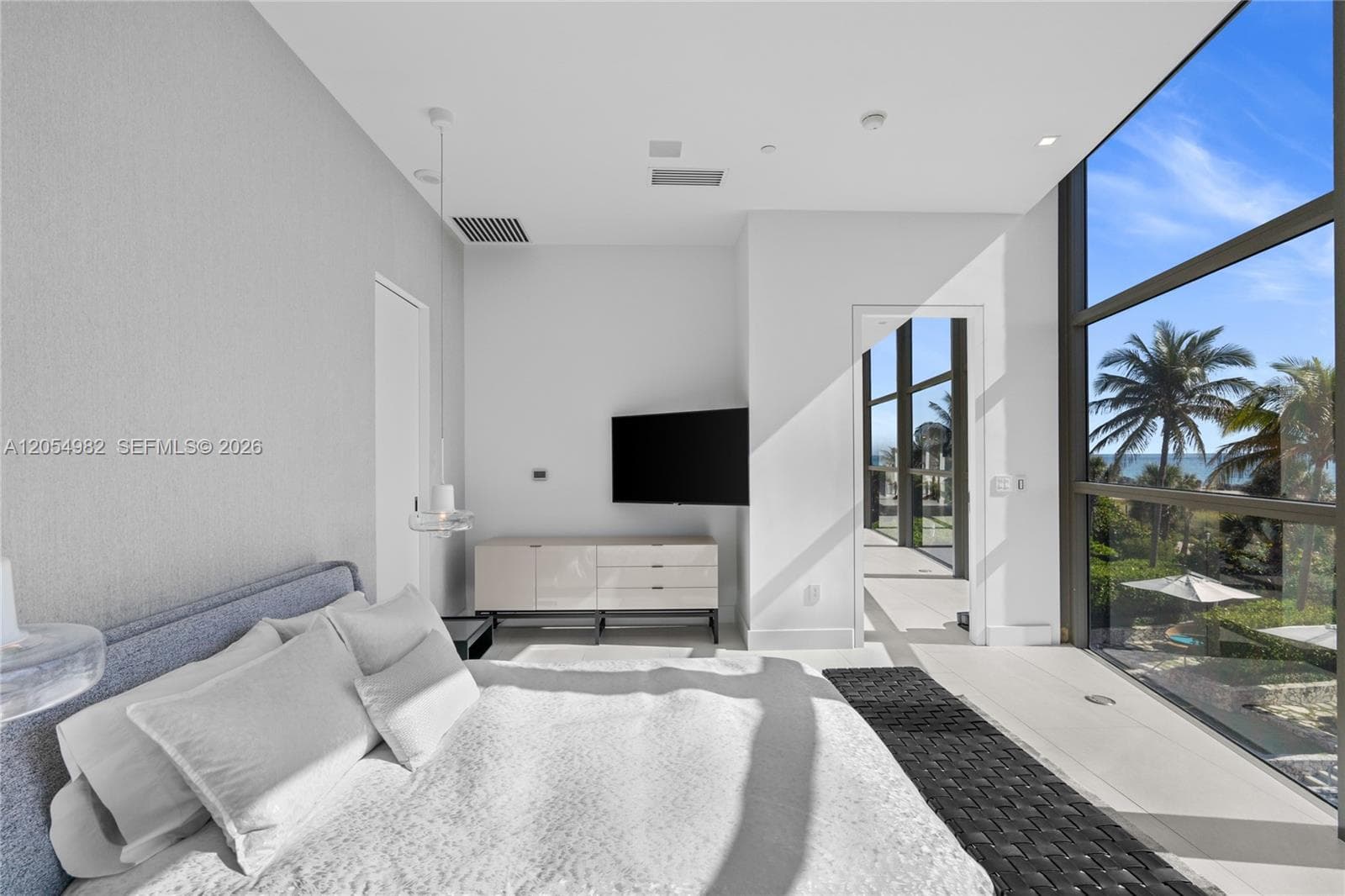 5875 Collins Ave 401 photo 14