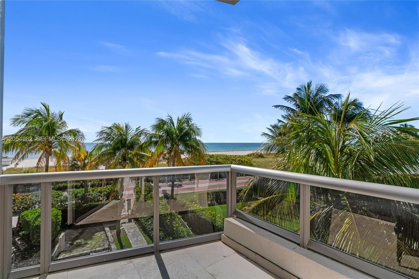 5875 Collins Ave 401 photo 18