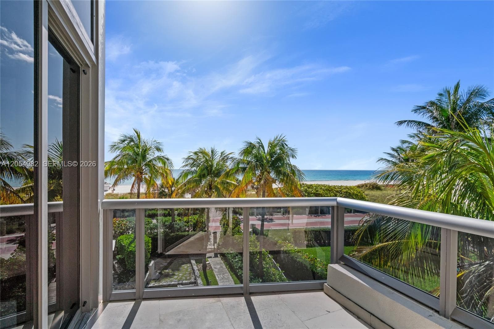 5875 Collins Ave 401 photo 19