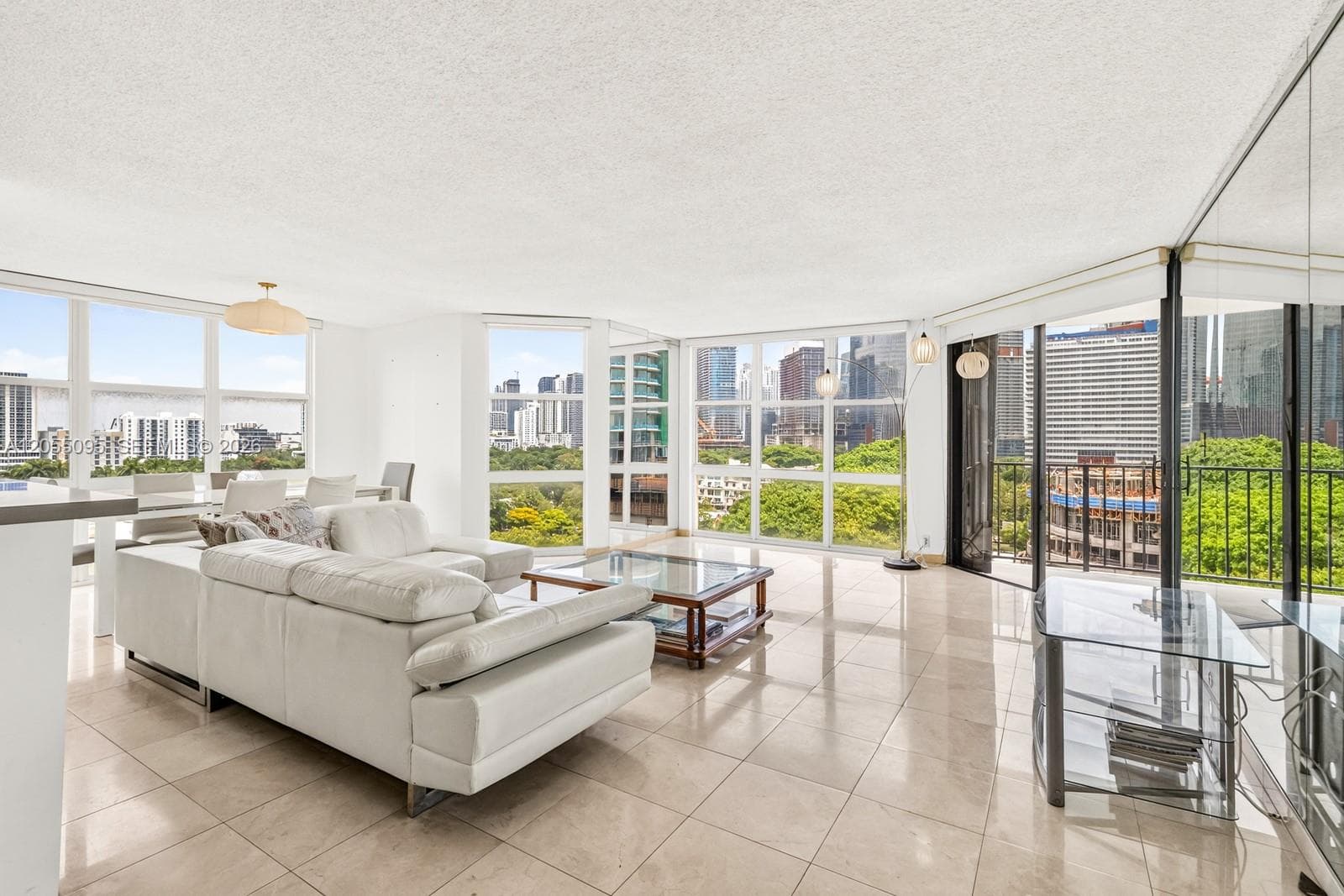 1901 Brickell Ave B1109 photo 1