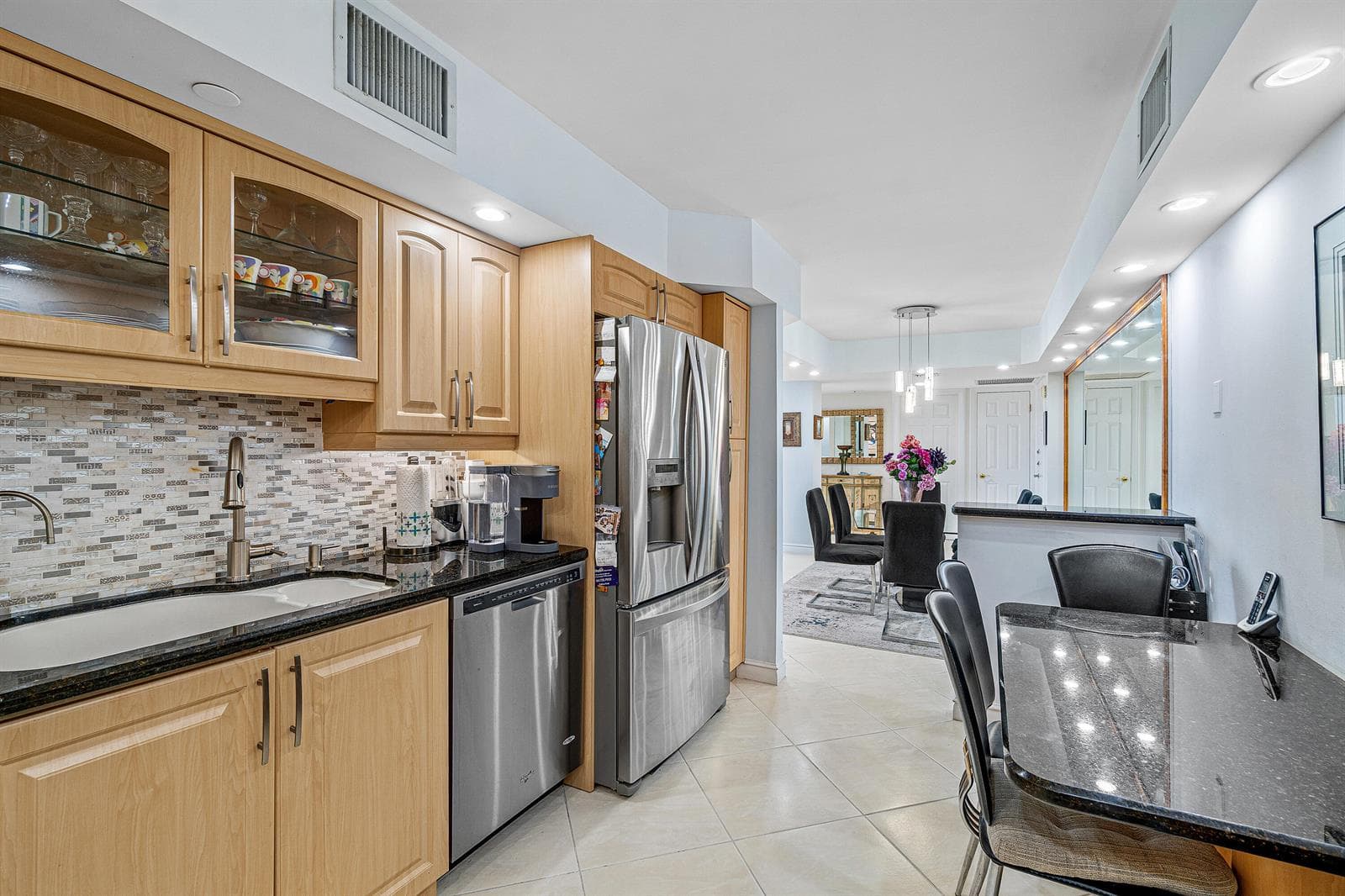 2697 N Ocean Boulevard 5070 photo 20