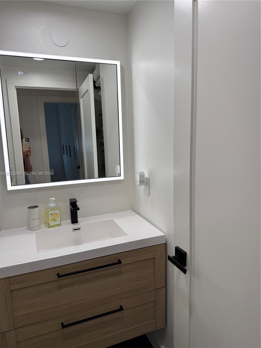 10185 NE Collins Ave 822 photo 17