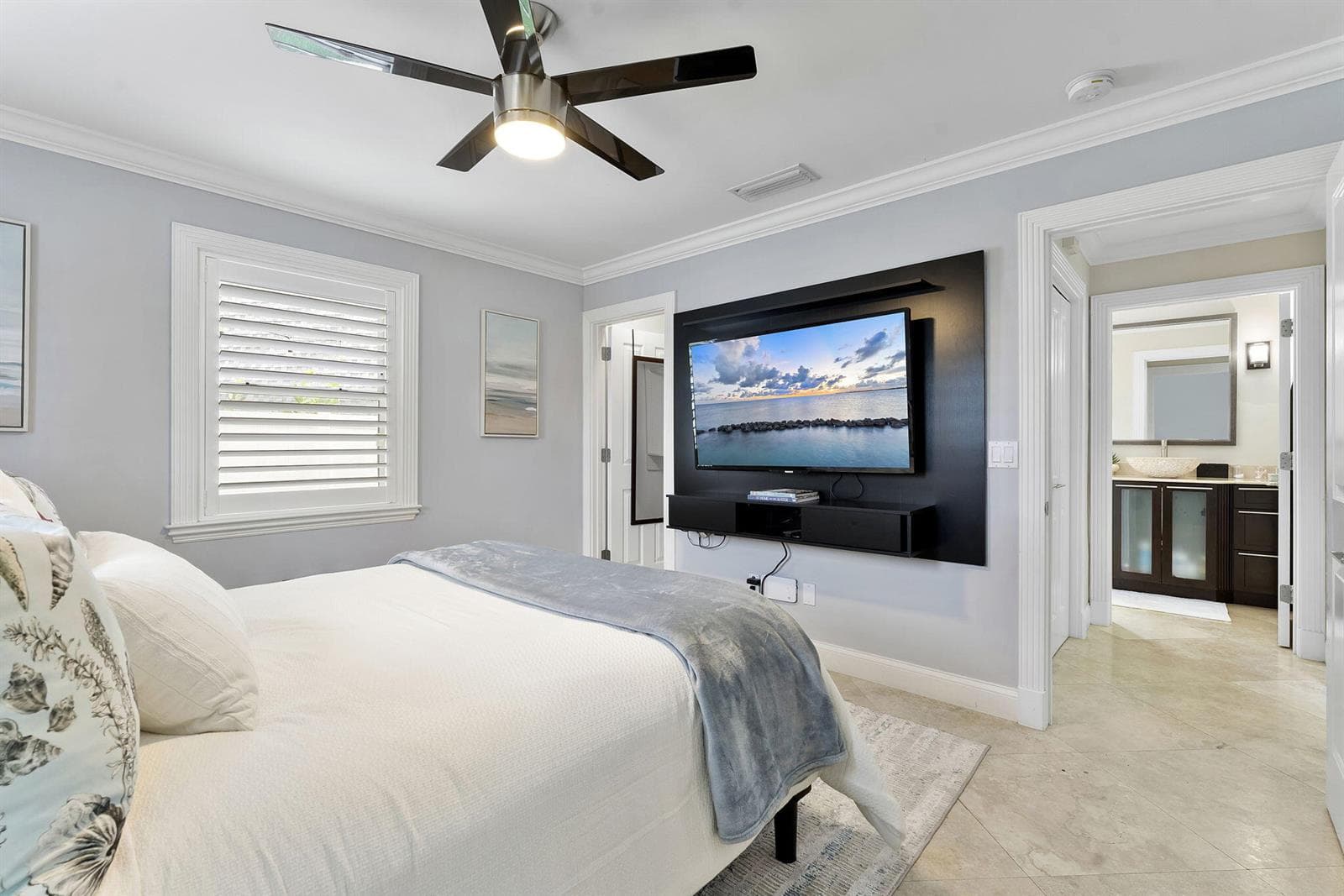 910 JASMINE Drive photo 21