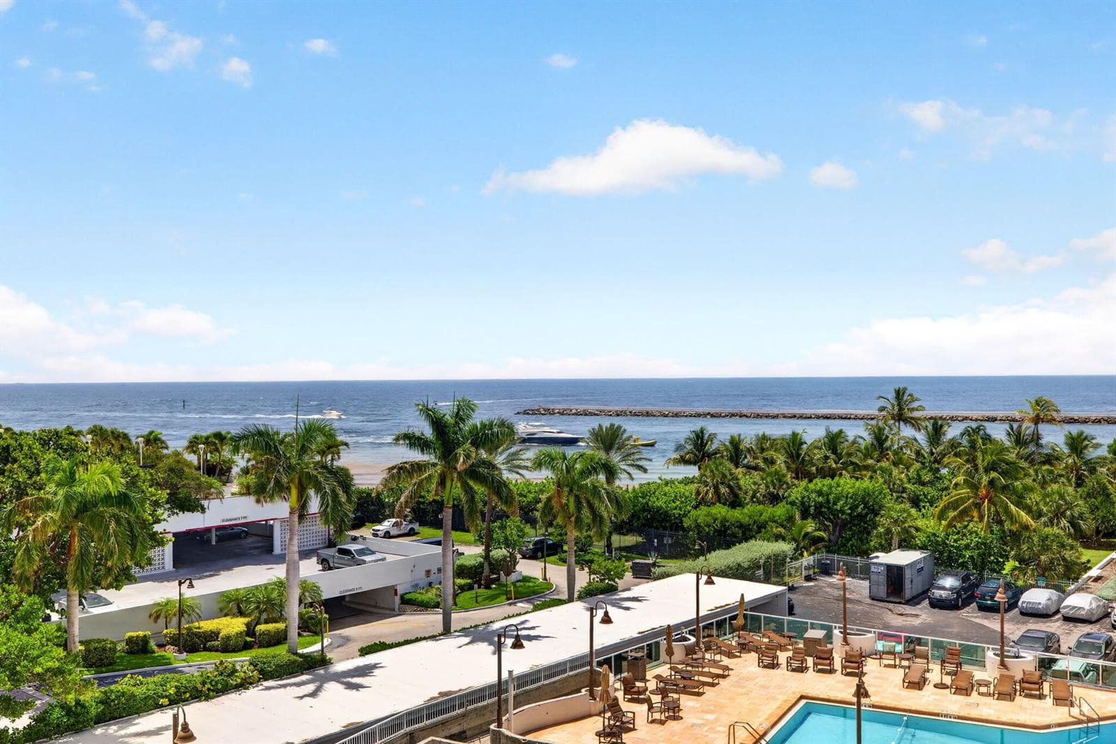 2000 S OCEAN Drive 608 photo 2