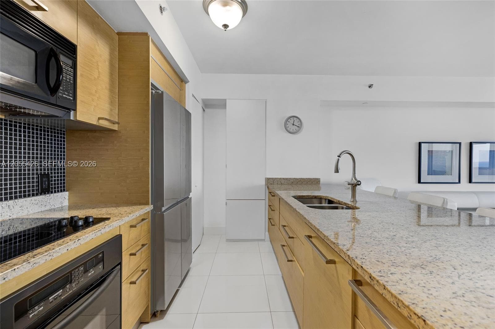1830 S Ocean Dr 2609 photo 4