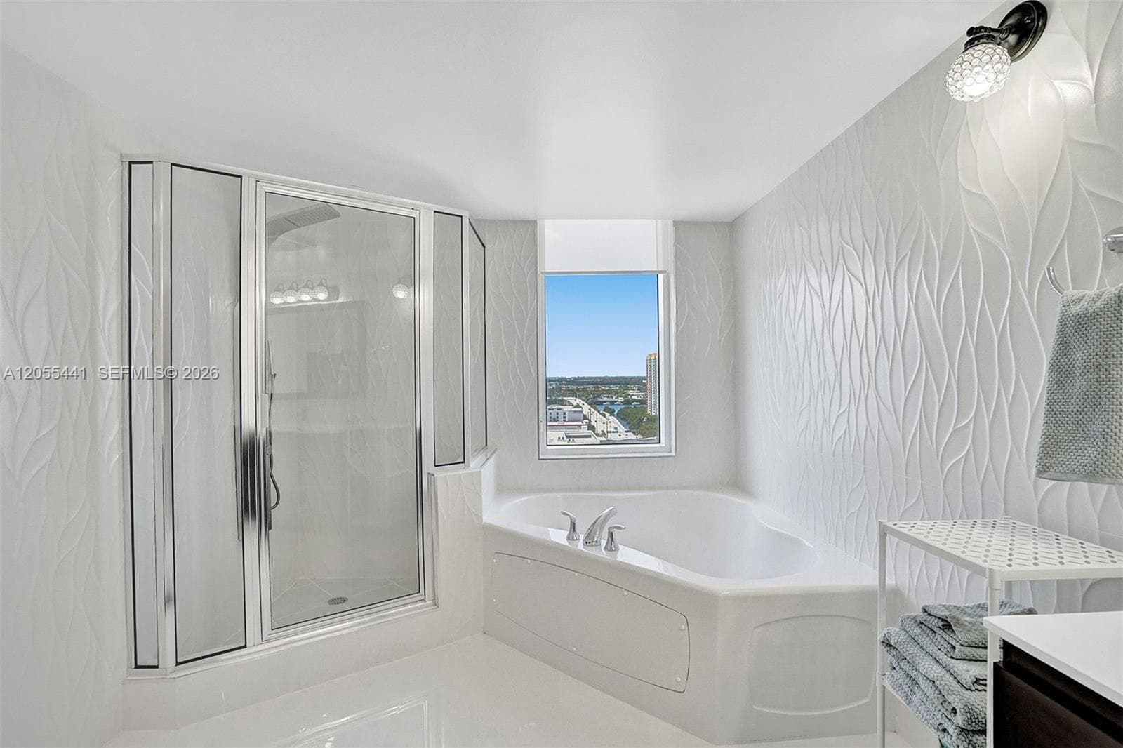 16699 Collins Ave 1908 photo 18