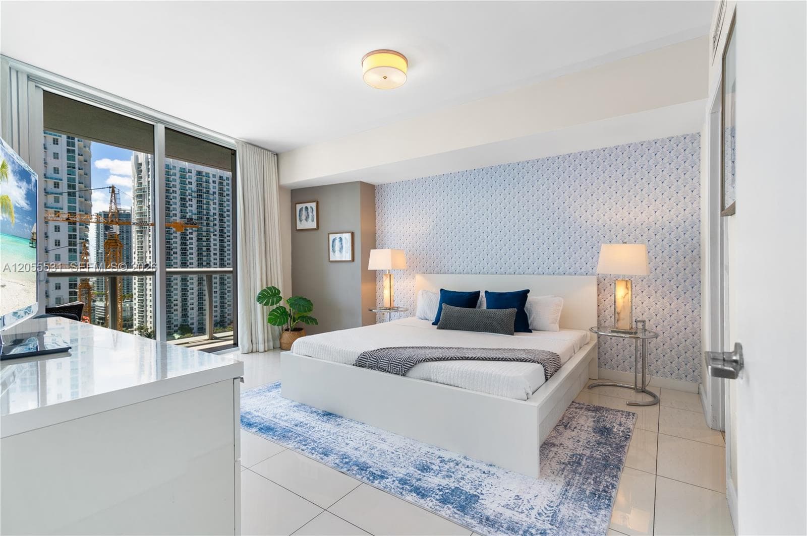 485 Brickell Ave 2306 photo 16