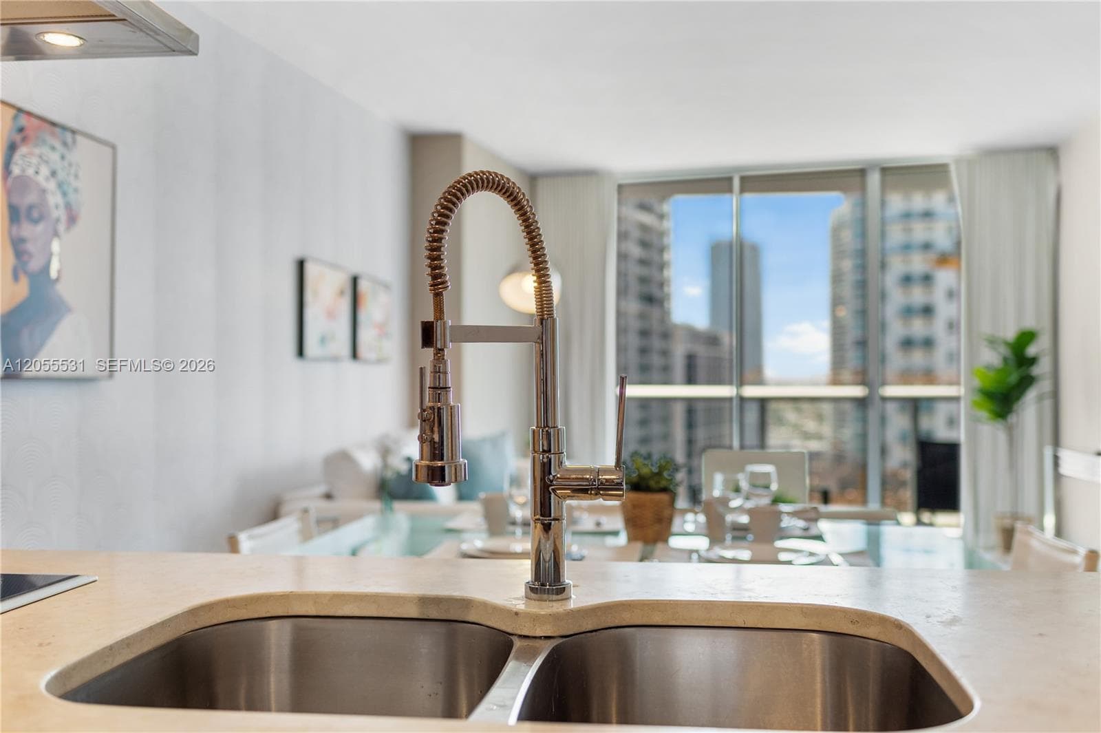 485 Brickell Ave 2306 photo 5