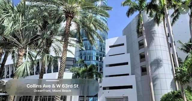 6301 Collins Ave 2402 photo 3