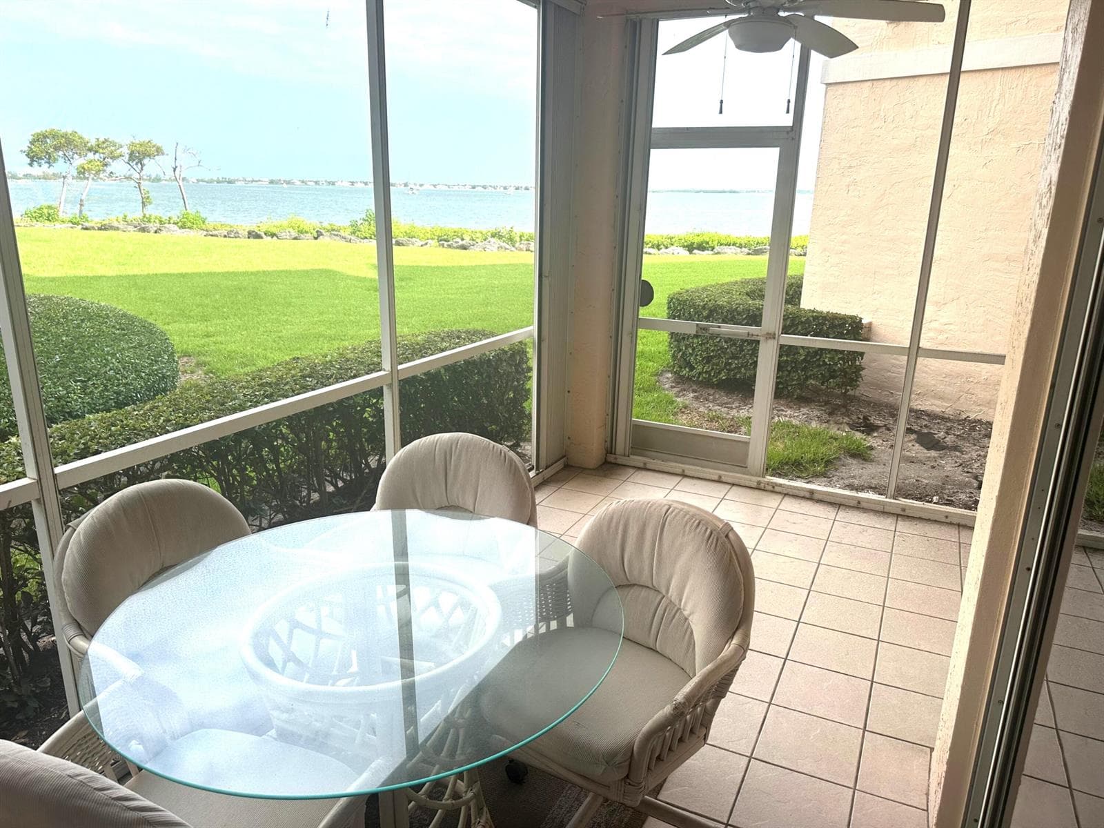 5750 NE Island Cove Way 3101 photo 1