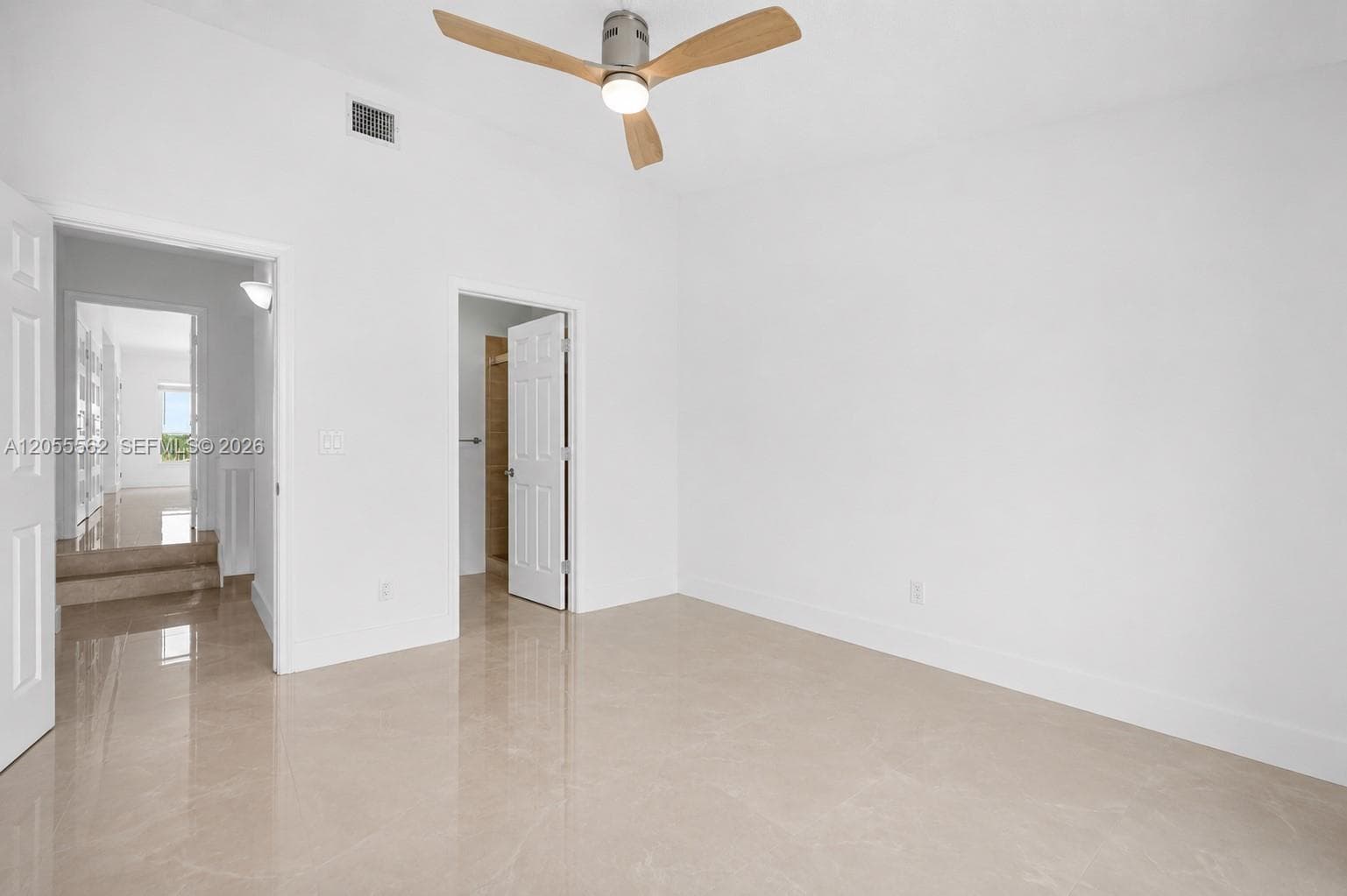 4234 N Ocean Dr photo 25