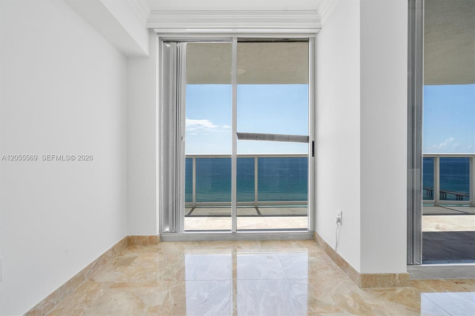 16711 Collins Ave 1207 photo 13