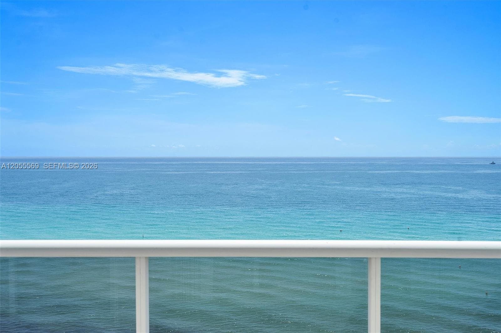 16711 Collins Ave 1207 photo 1