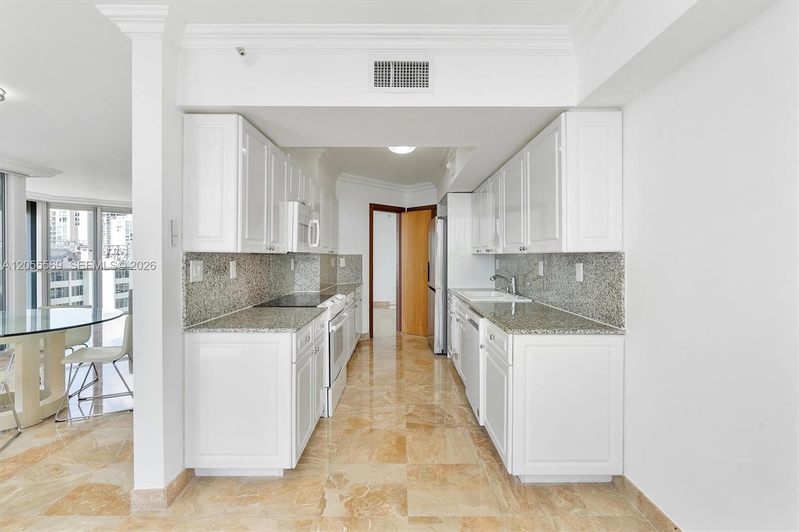 16711 Collins Ave 1207 photo 14
