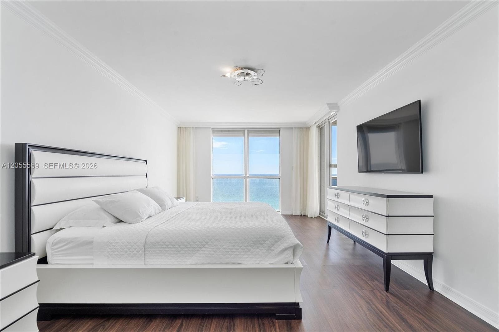 16711 Collins Ave 1207 photo 18
