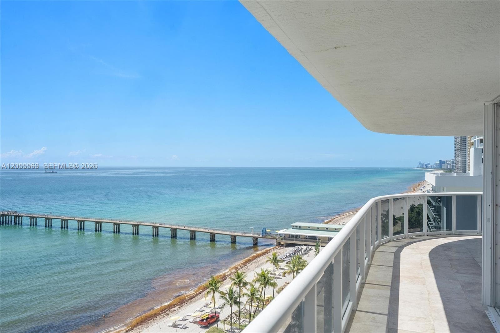 16711 Collins Ave 1207 photo 4