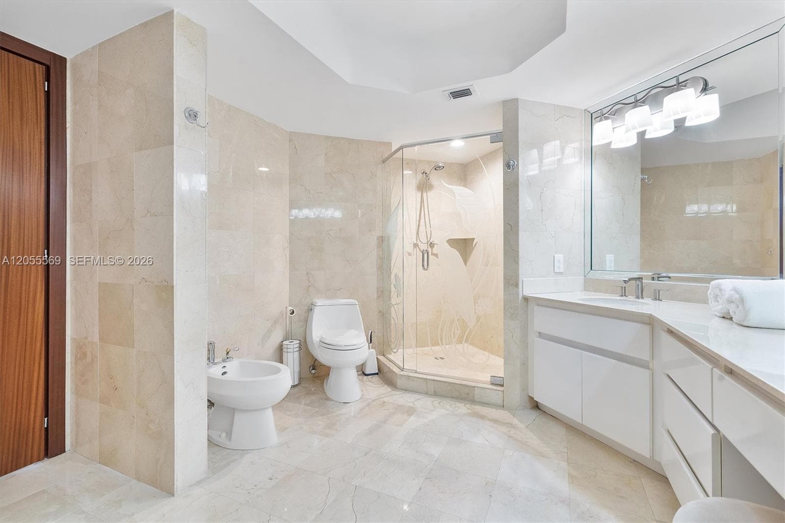 16711 Collins Ave 1207 photo 21